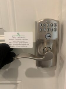 9 Reasons Why a Locksmith Is So Expensive